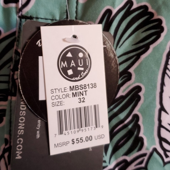 Maui and Son Mint black and swim trunks, no lining - Picture 3 of 6